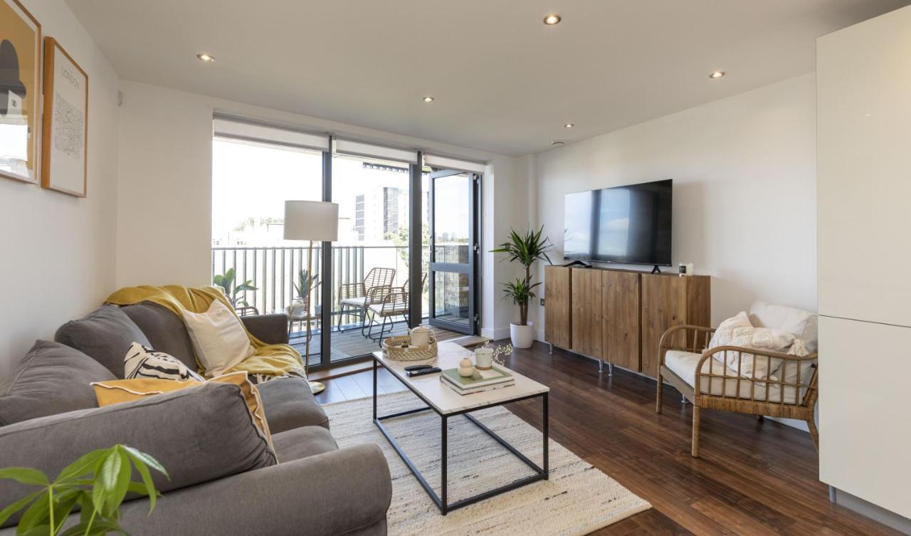 Modern Luxe Apt Just 10 Mins From Tower Bridge! Easy Access To Tube And Bus Londres Exterior foto